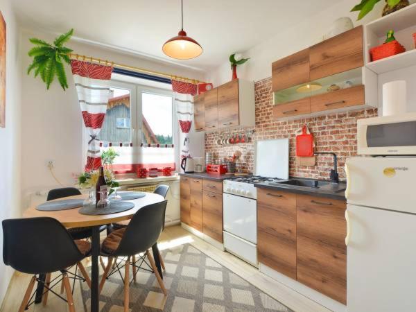 Apartament Wrzos Bieszczady ชาร์ดนา ภายนอก รูปภาพ